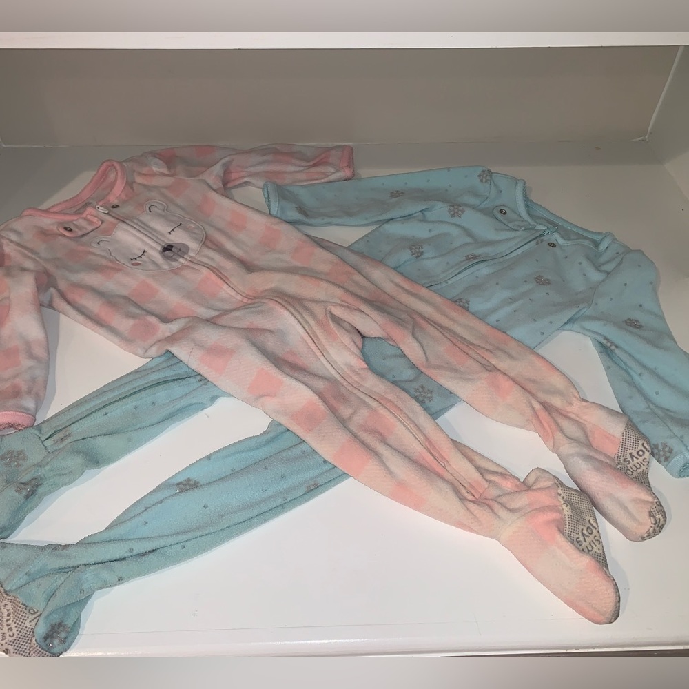 Carters 18 months pjs